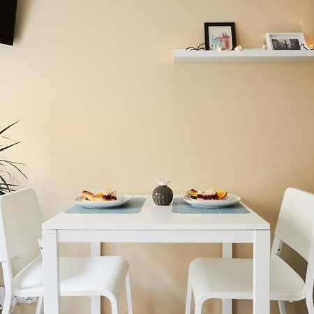 Ropemaker Street Apartment グダニスク 部屋 写真